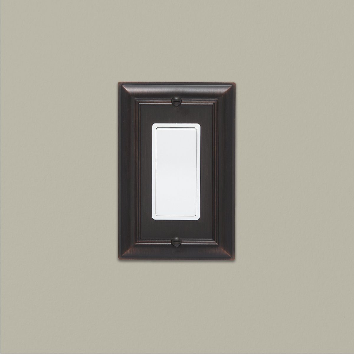 AmazonBasics Single Gang Wall Plate, Oil Rubbed Bronze, 3-Pack