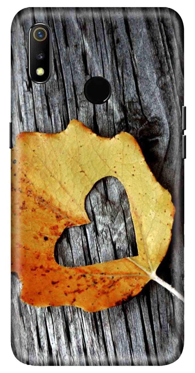 Amazon Brand - Solimo Designer Heart Design 3D Printed Hard Back Case Mobile Cover for Realme 3 / Realme 3i