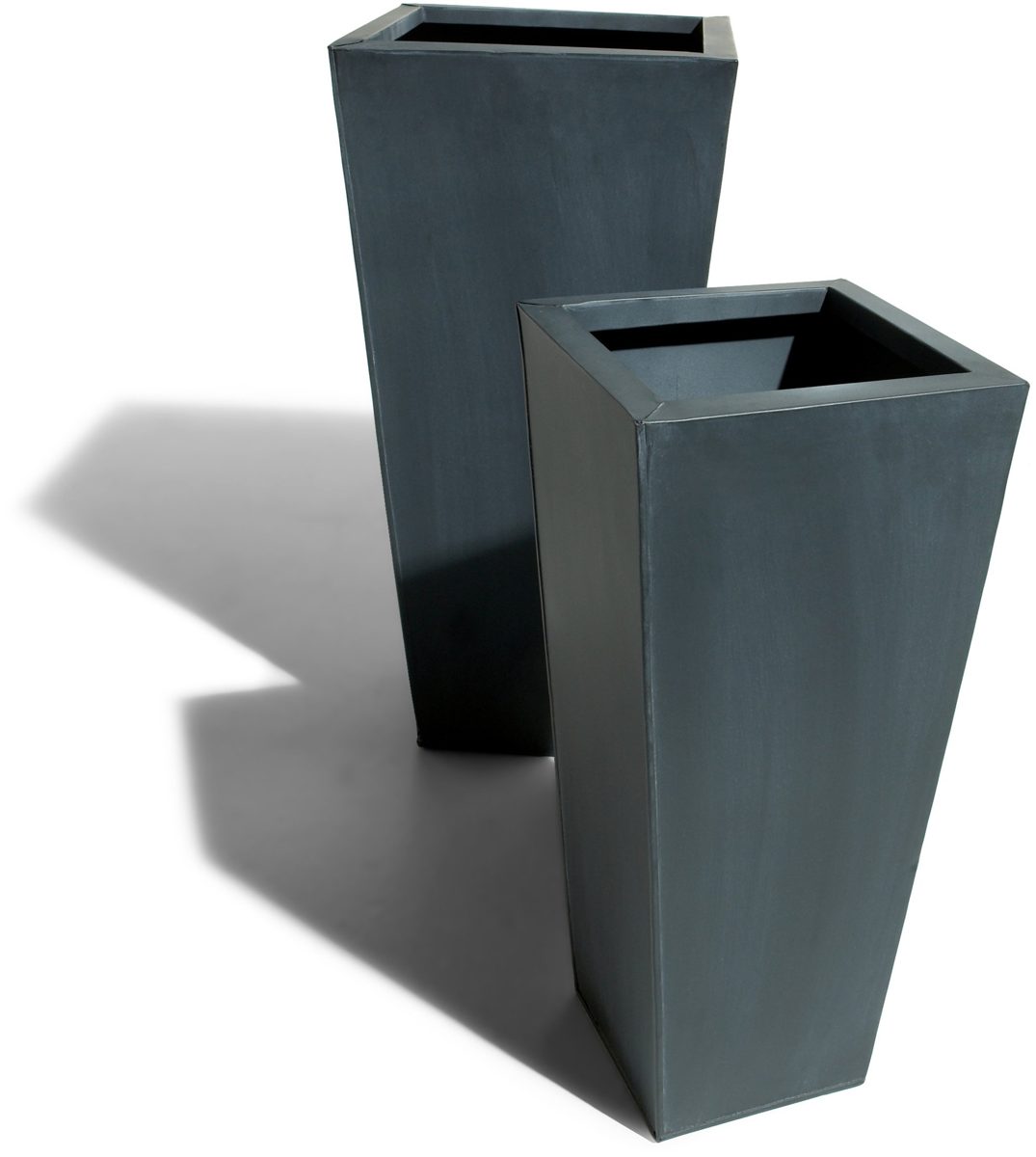 Strathwood Zinc-Finished Planters, Set of 2