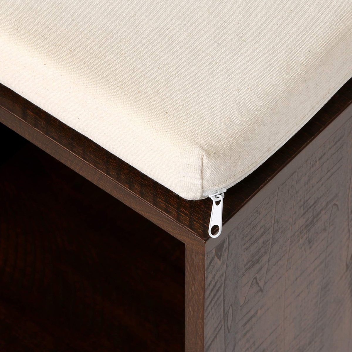 AmazonBasics 3-Cube Storage Bench