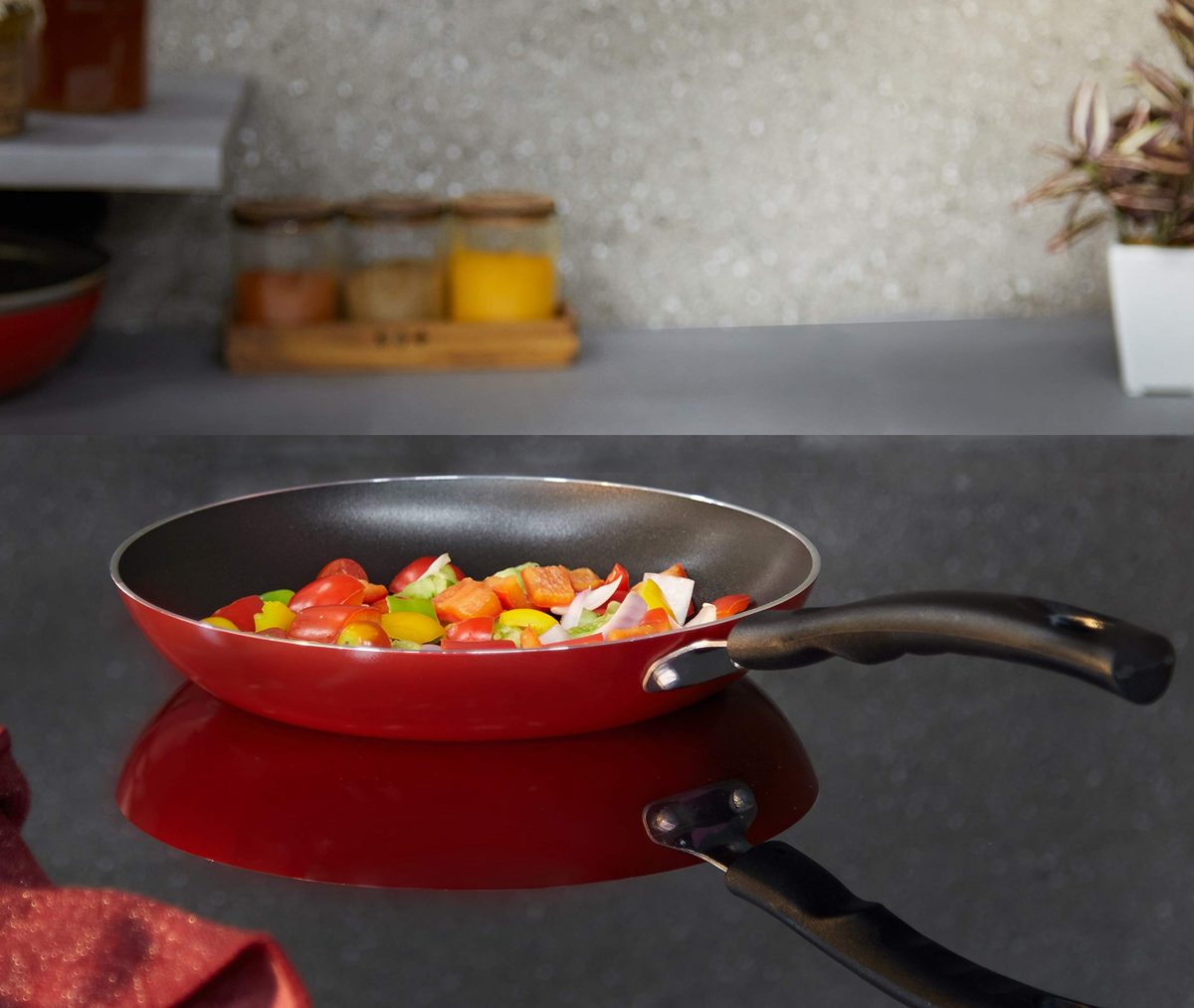 (Renewed) Amazon Brand - Solimo Non-Stick Fry Pan, 240mm, Gas Stove compatible