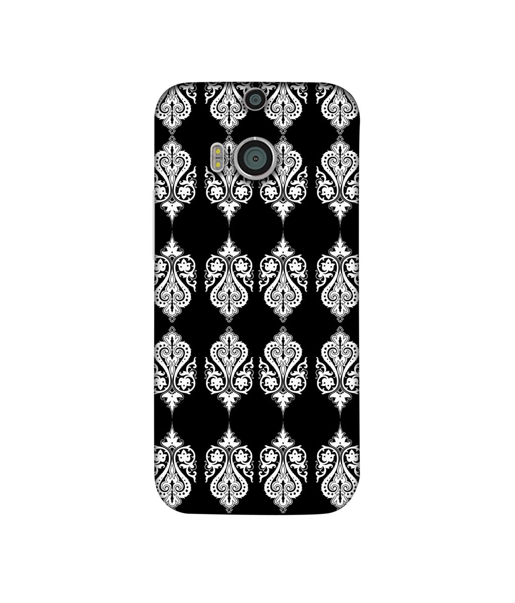 Amazon Brand - Solimo Designer S Shape Pattern 3D Printed Hard Back Case Mobile Cover for HTC One M8