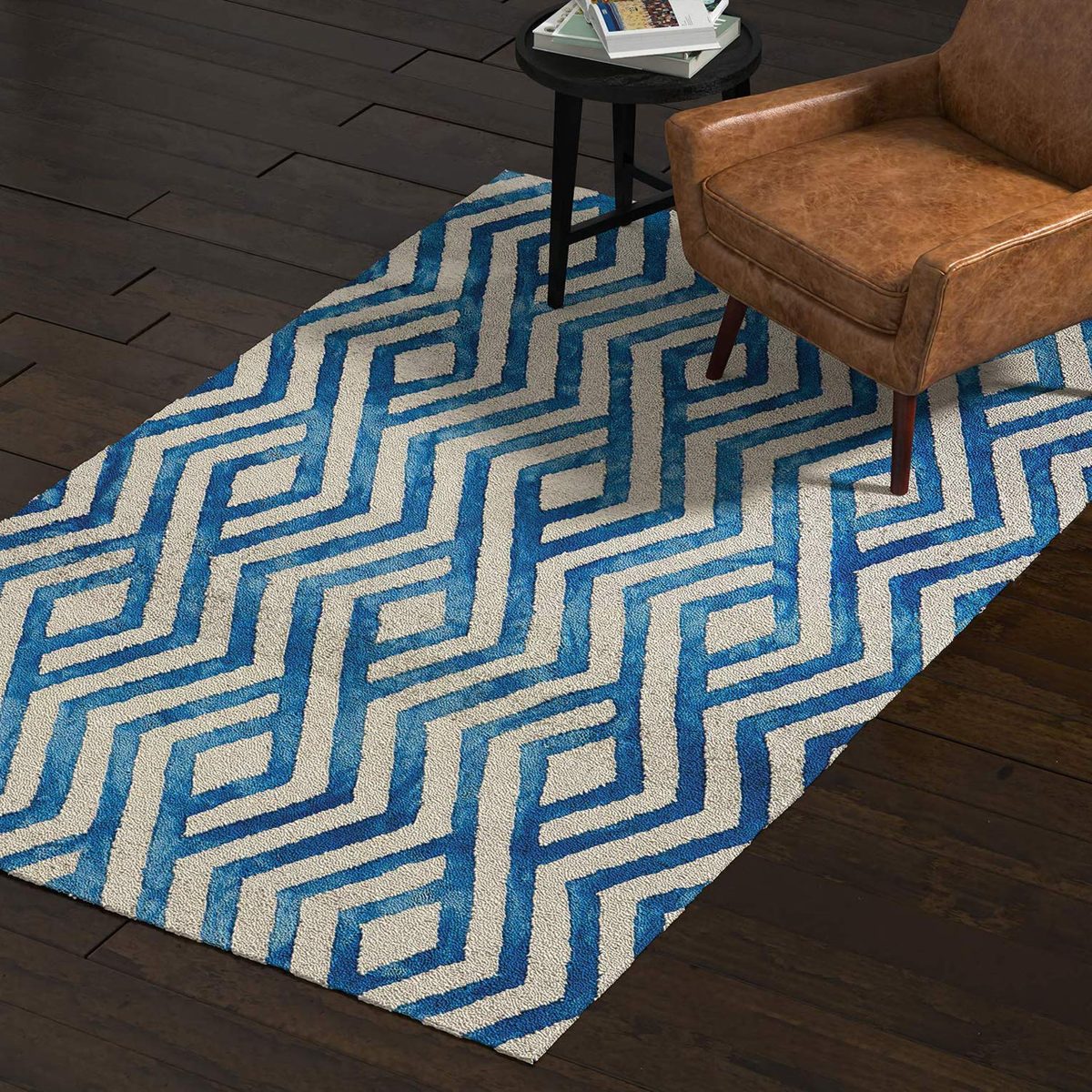 Amazon Brand – Rivet Modern Geometric Area Rug, 5 x 8 Foot, Blue, Ivory