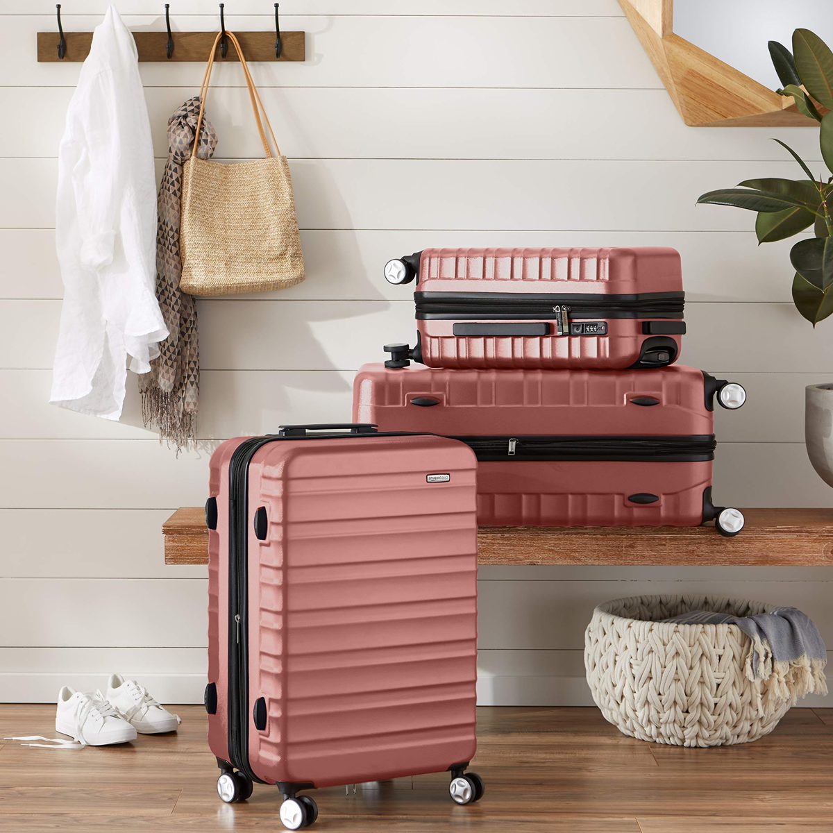 AmazonBasics - High Quality Hard Case Trolley with Swivel Castors and Built in TSA Lock, red