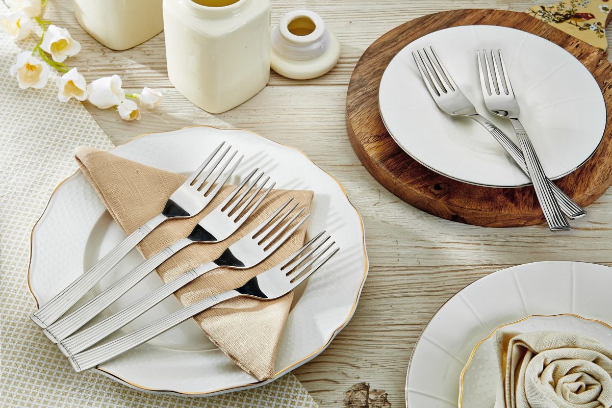 Amazon Brand - Solimo 6 Piece Stainless Steel Fork Set, Stripes, Silver