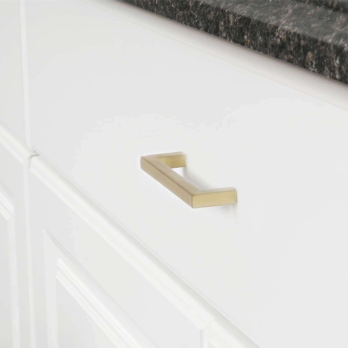 AmazonBasics - AB3700-GC-10 Gold Champagne Handle - 8.5cm Long (3-inch Hole Centre)