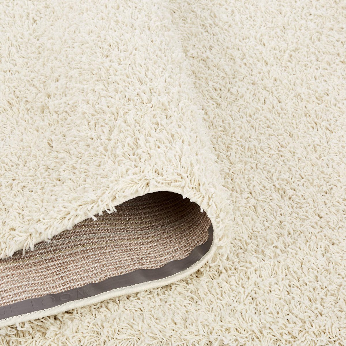 Amazon Basics - 6'X9' Solid Color Shag Rug, Ivory