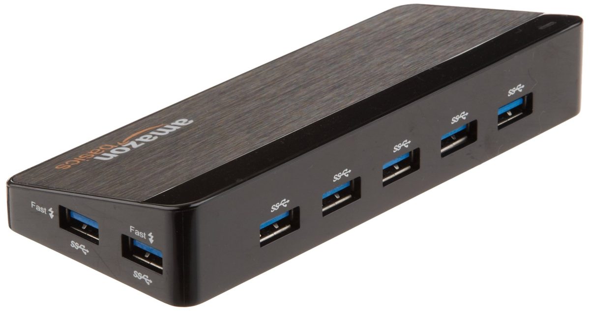 AmazonBasics 7 Port USB 3.0 Hub with 12V/3A Power Adapter