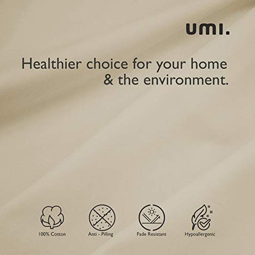 UMI. by Amazon 100% Cotton Plain Sateen Super King Size Fitted Sheet, 300 Thread Count, Pumice Stone, Super Soft and Comfortable with All Round Elastic Extra Deep Pockets, Machine Washable