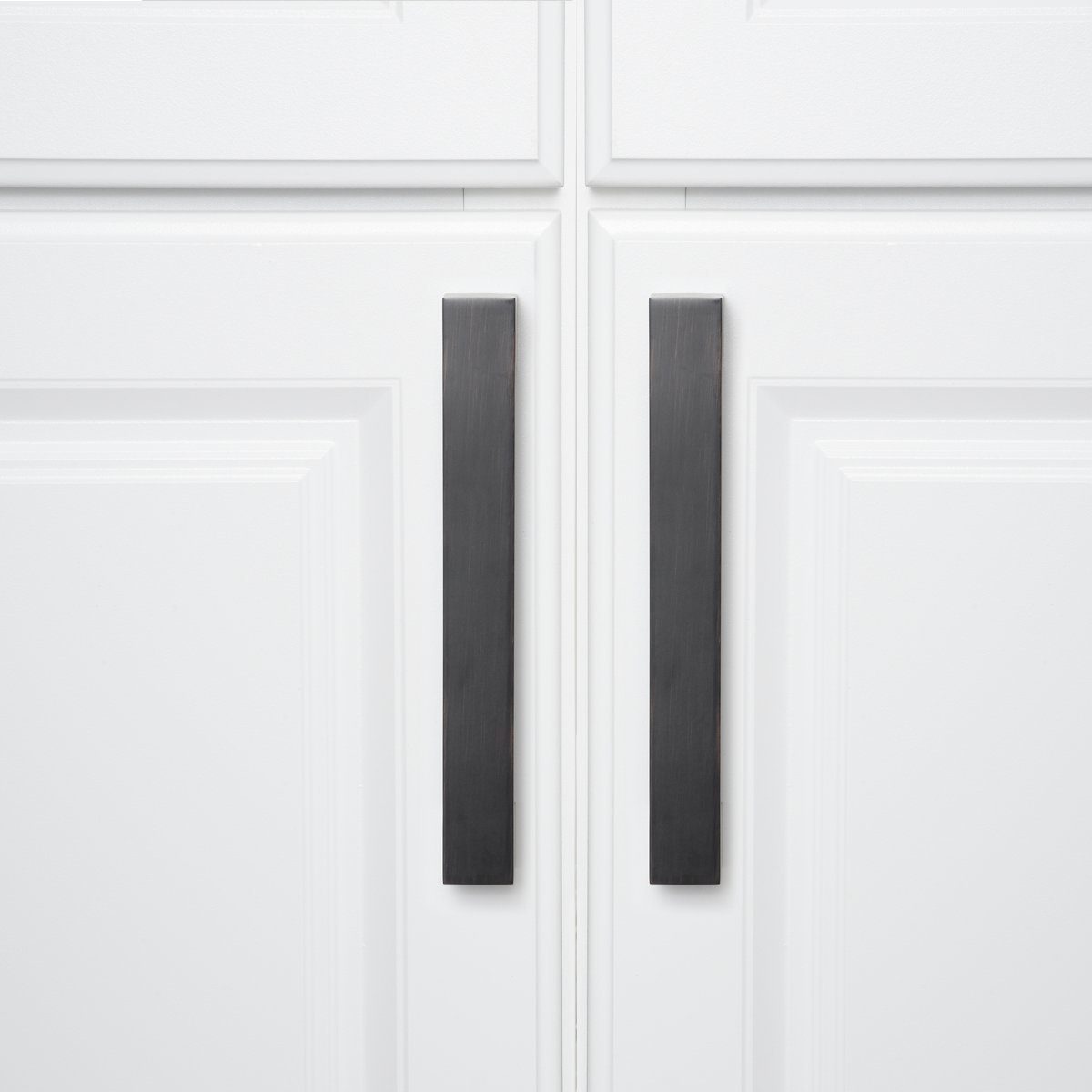 AmazonBasics Short Modern Cabinet Handle, 7.68" Length (6.3" Hole Center), Oil Rubbed Bronze, 10-Pack