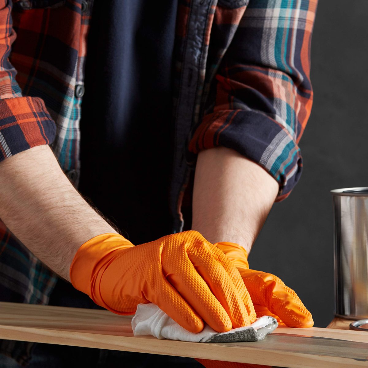 AmazonCommercial Powder Free Disposable Nitrile Gloves, 8 mil, Orange, Diamond Textured, 240 mm Size XXL, 500 (10 Boxes of 50)