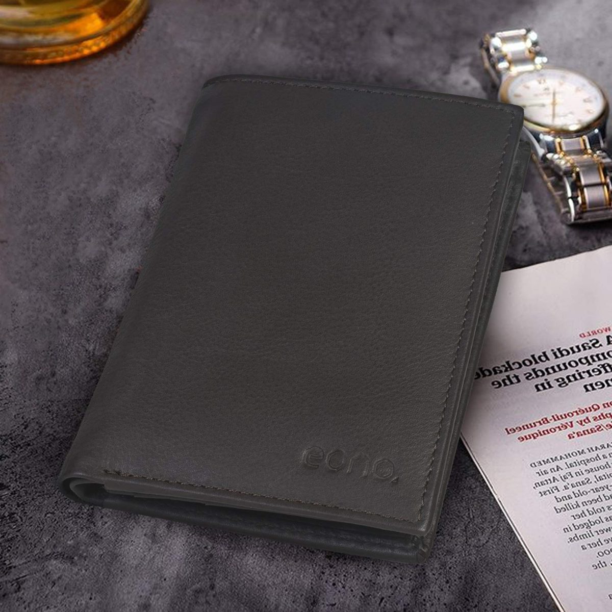 Eono by Amazon Leather Wallet for Men and Women - Flat Design with RFID Reading Protection Function.