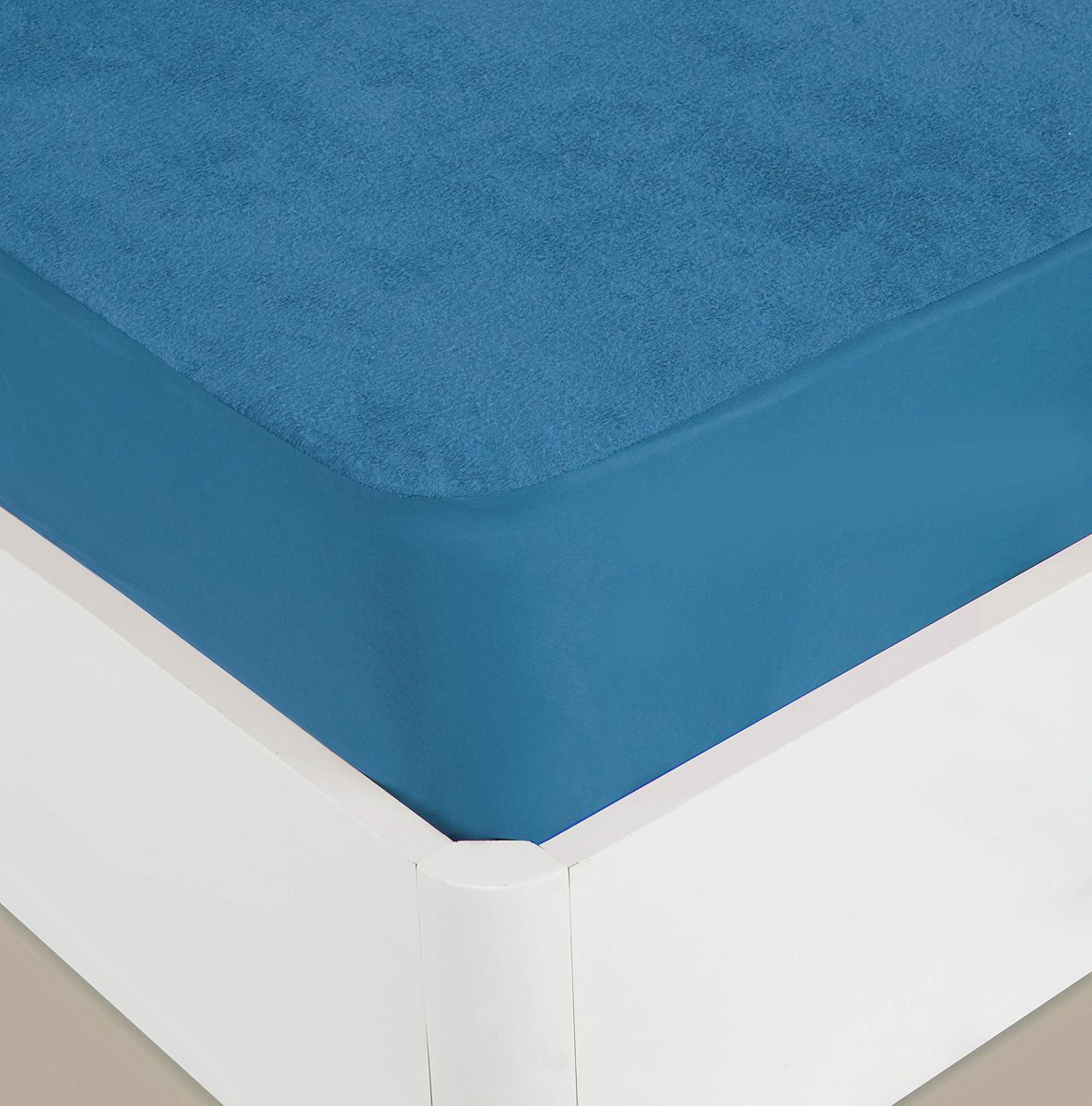 Amazon Brand - Solimo Water Resistant Premium Mattress Protector, 75x36 inches - Single Bed Size, Blue