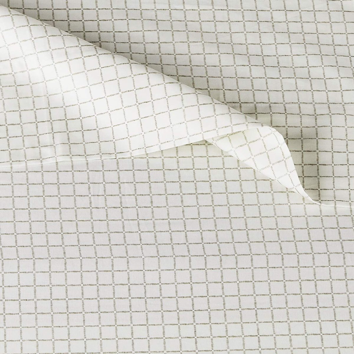 AmazonBasics Super-Soft Cotton Sheet Set - Queen, Grey Grid