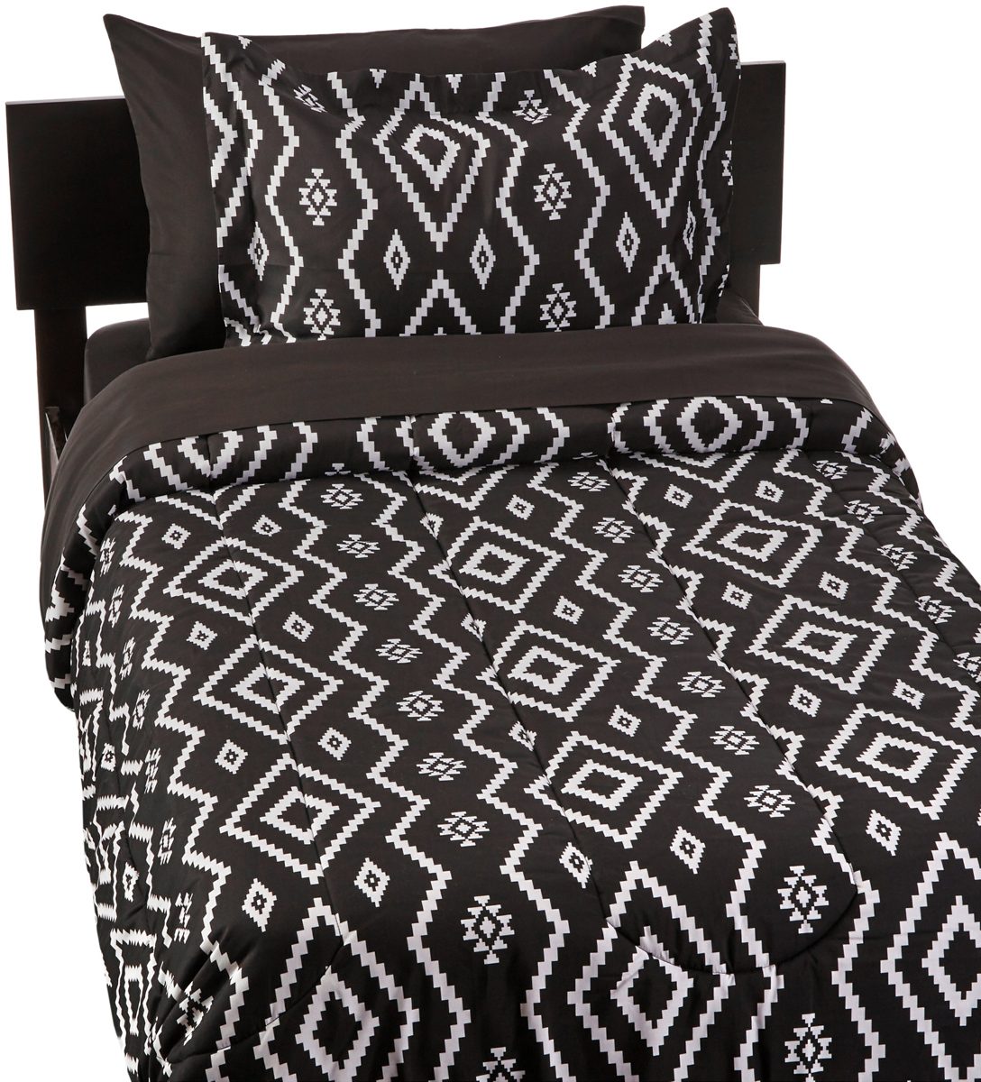 AmazonBasics Bed-In-A-Bag