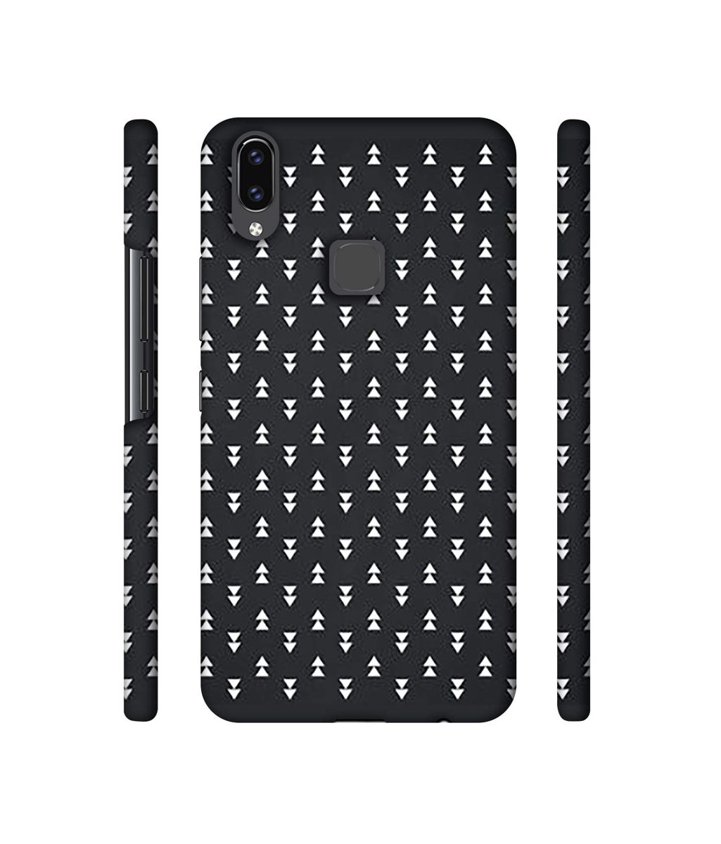Amazon Brand - Solimo Designer Small Triangle 3D Printed Hard Back Case Mobile Cover for Vivo V9 / V9 Pro